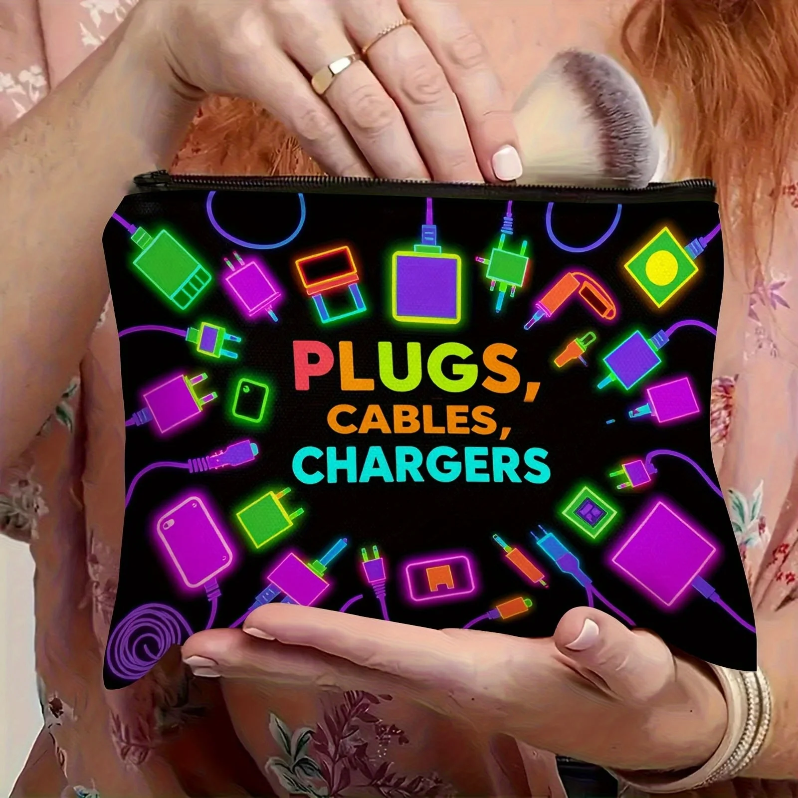 Elegante bolsa organizadora Neon Tech Design para enchufes, cables y cargadores: tela hipoalergénica duradera
