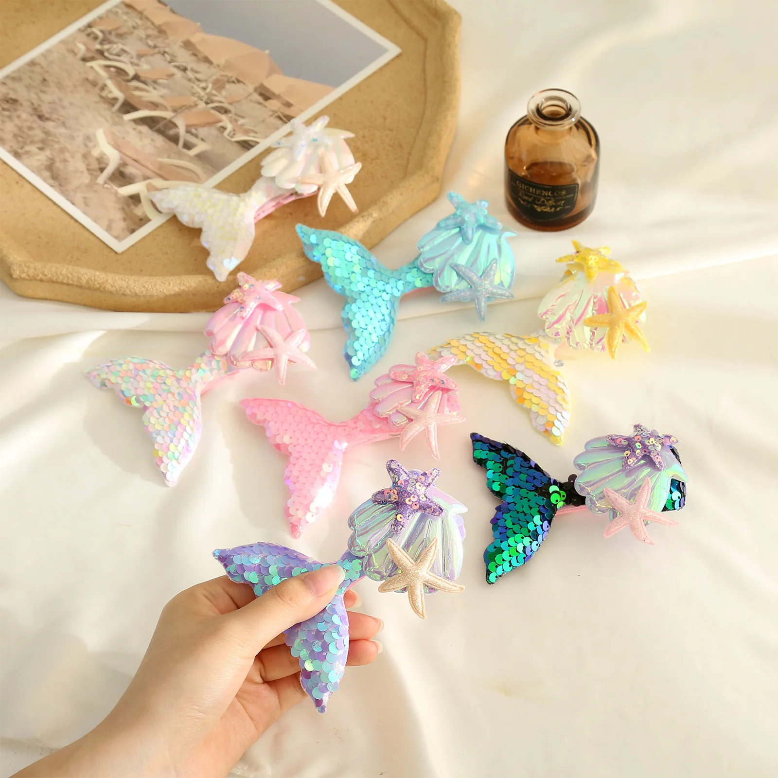 Shell Mermaid Baby Girls Hairpins Color Sequin Hair Clips Shiny Princess Accessories Sweet Duckbill Clip Photo Props Headwear