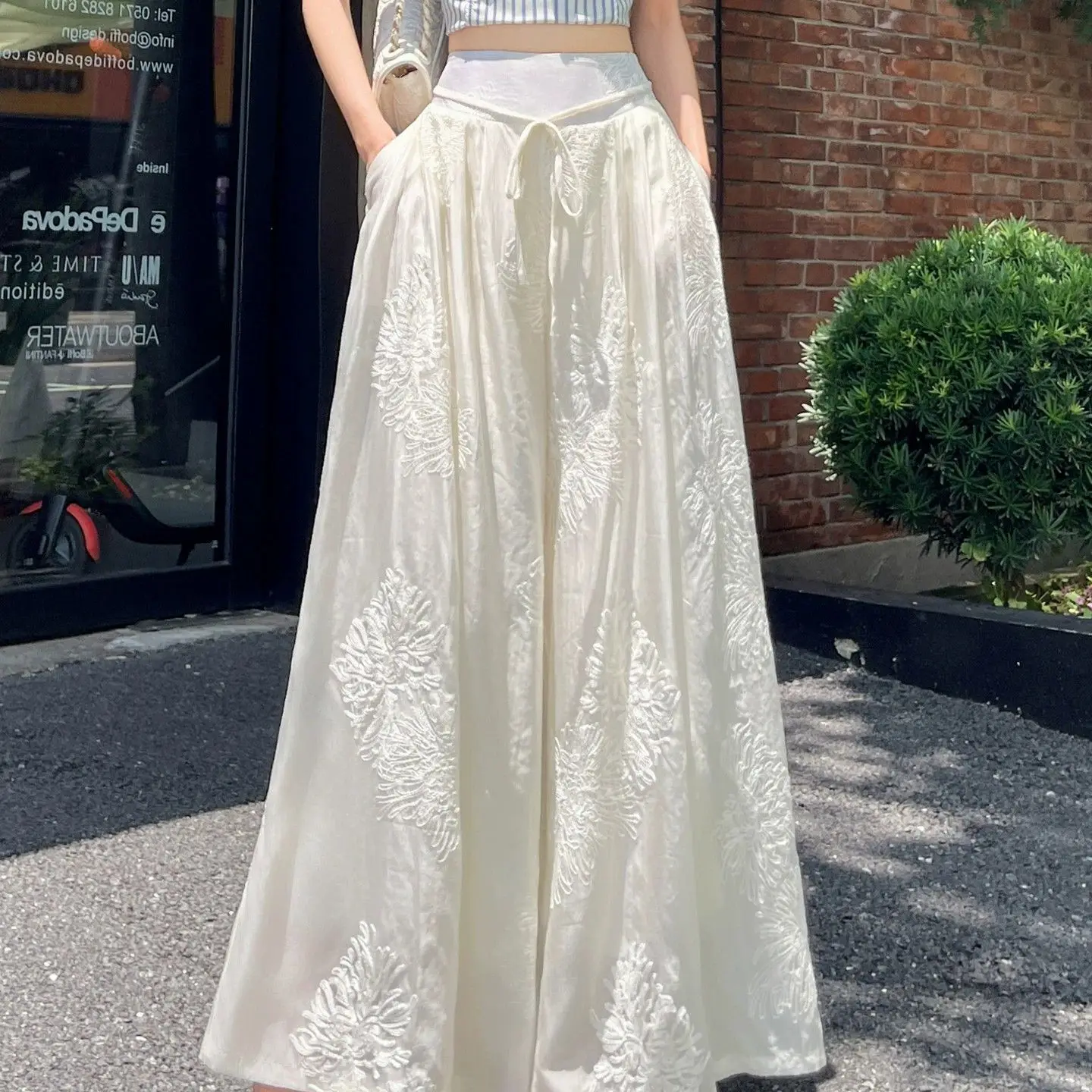 White Embroidered Wide-leg Pants 2026 Summer Women Lace-up Loose Trousers High-end Drape Chinese Style Floral Straight-leg Pant