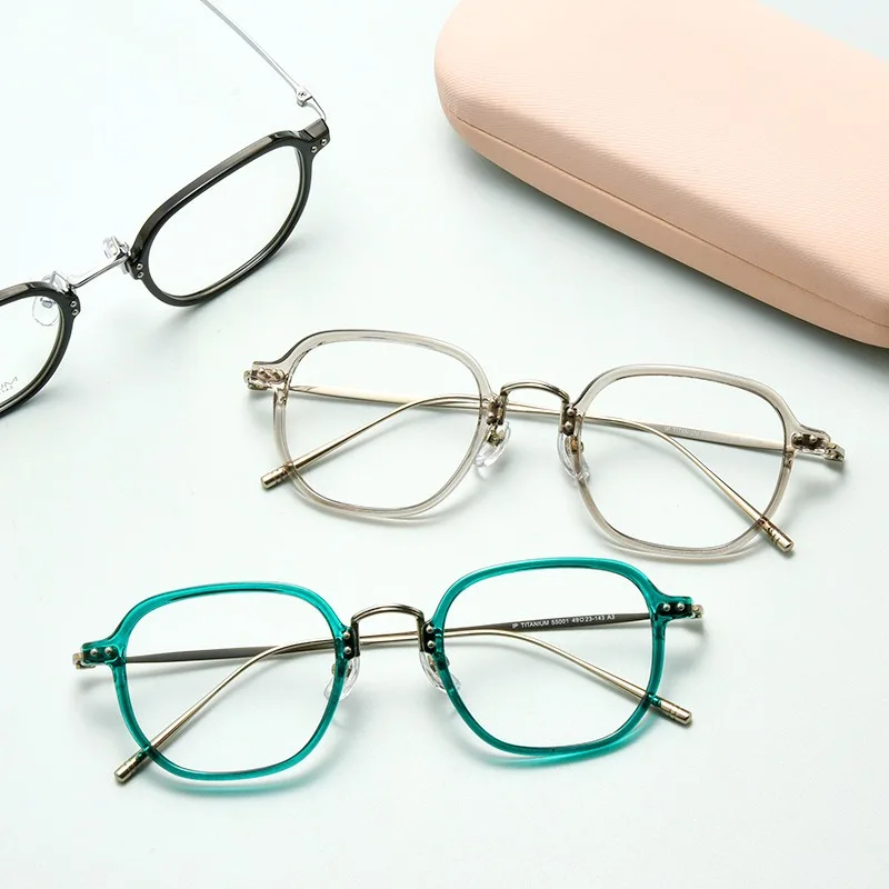 

Luxury Designer Prescription Glasses Astigmatism Different Eyes Reading Glasses Anti Blue Light Titanium Frame Myopia Glasses