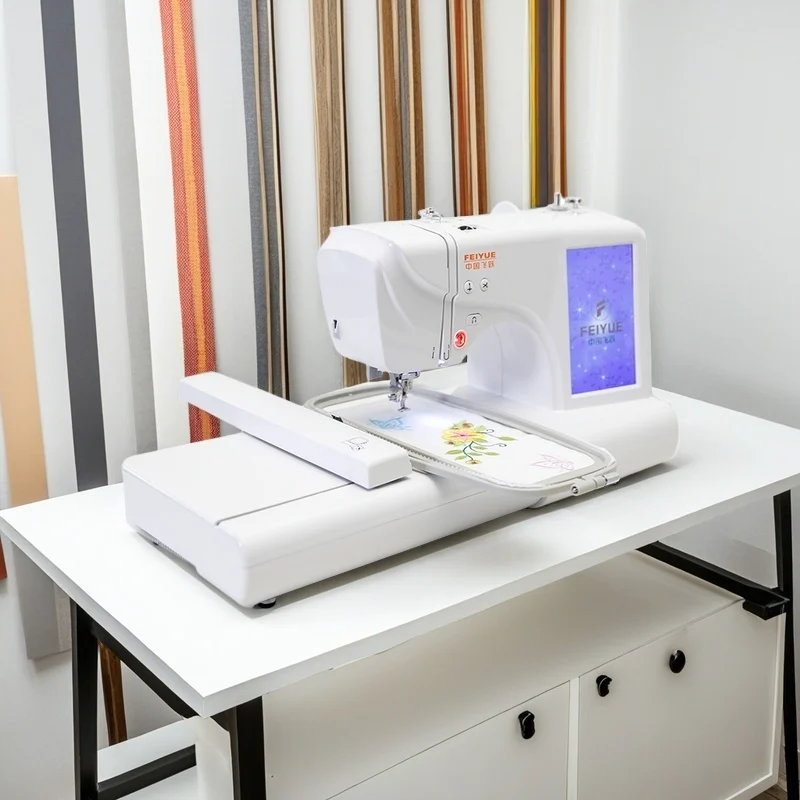 

FY-650 Household Commercial Embroidery Machine Automatic Computerized LOGO Letters Electric Sewing Machine with Pedal Foot