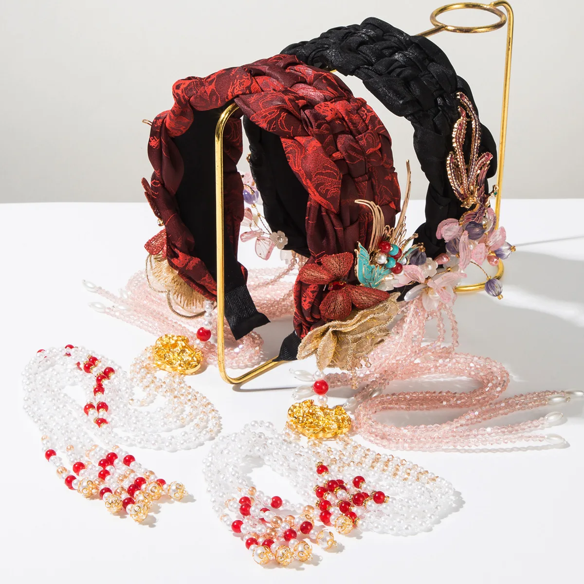 new-retro-new-chinese-style-ethnic-style-heavy-industry-hand-woven-twist-metal-diamond-phoenix-accessories-headband