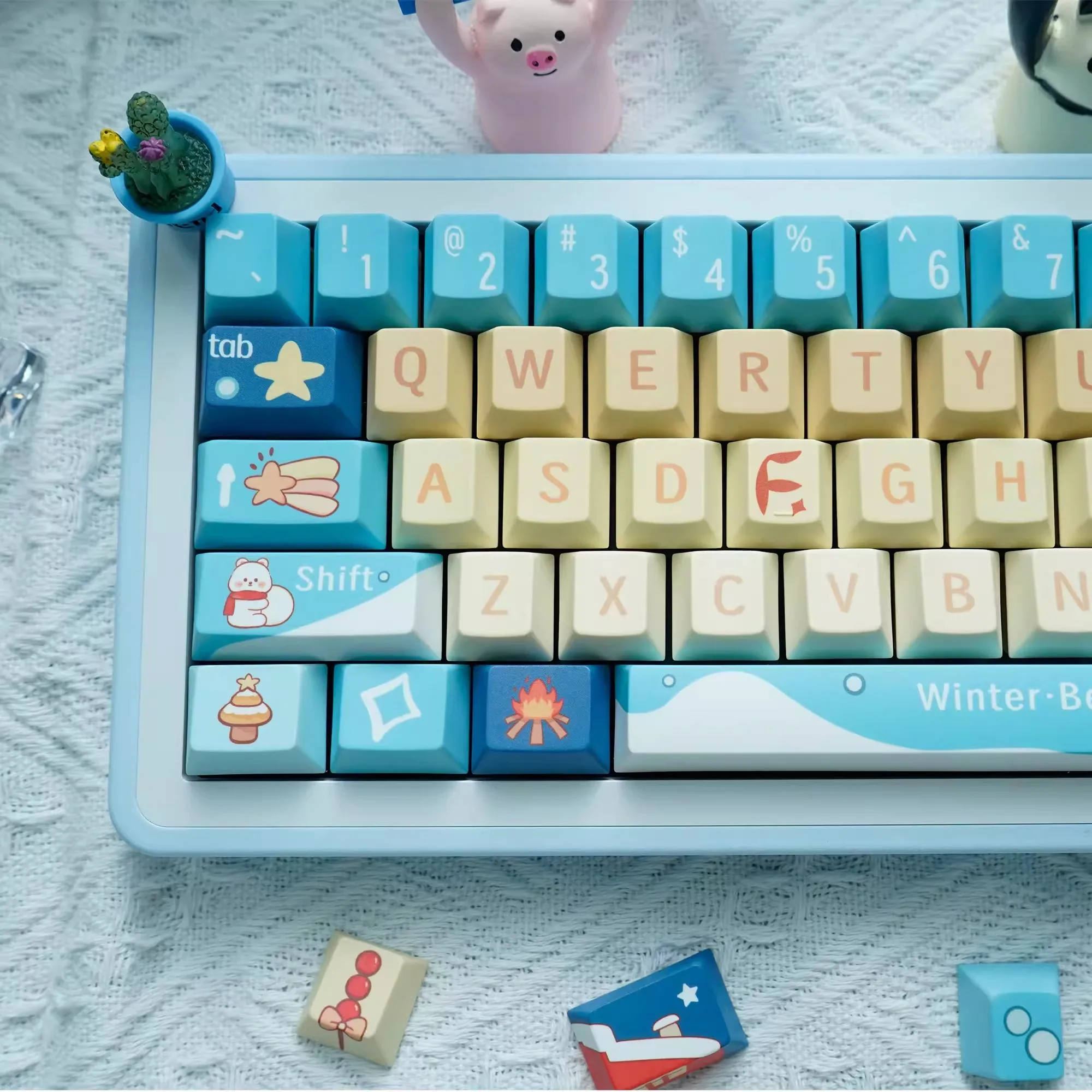 FKKeys 1 Set Winter Bear Keycaps Personality PBT Dye Sublimation Key Caps Cherry Profile 1.7mm Lightproof Keycap For MX Switch