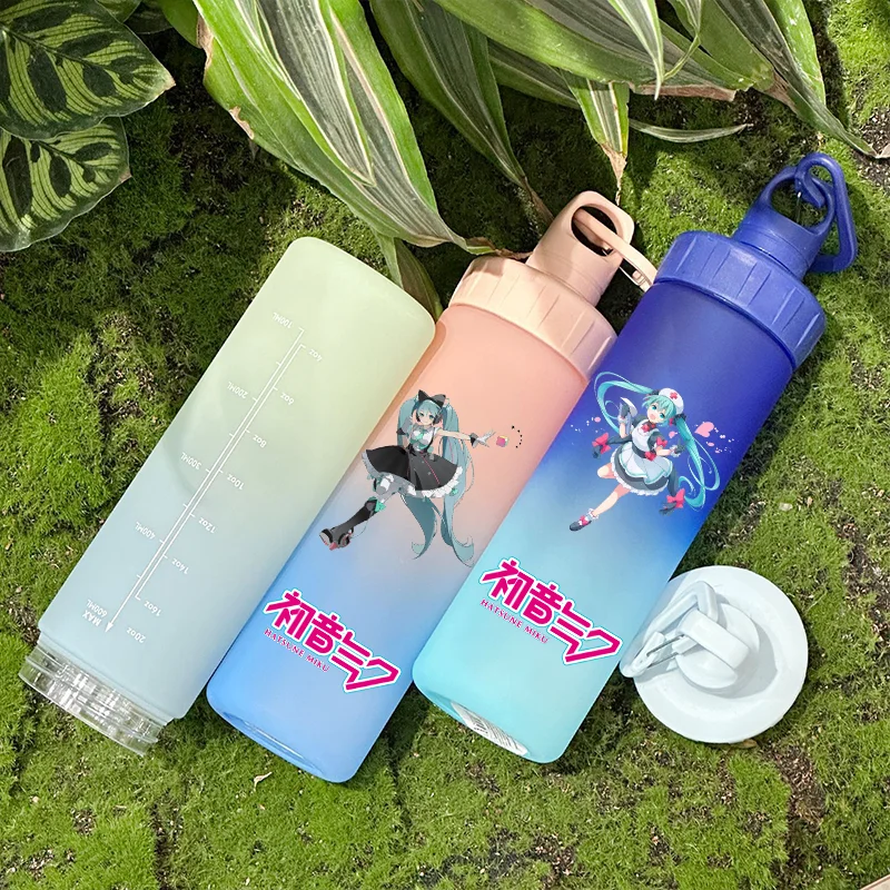 Hatsune Miku 600ml Gradient Graduated Cup Large Capacity Childrens Water Cup Plastic Portable Sports Mountaineering Water Cup