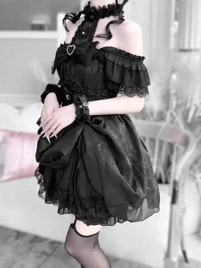 

Japanese Original Mass-produced Mine Sweet Neck Dress Black White Solid Color High Waist Off-shoulder Slim Lace Short Dresses