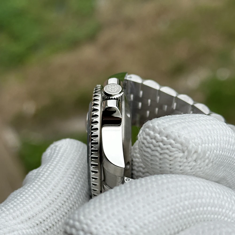 STEELDIVE Orologio GMT da uomo 40,5 mm Orologio da polso meccanico automatico Diver 30ATM Zaffiro luminoso NH34 Cola 120 clic Lunetta in ceramica