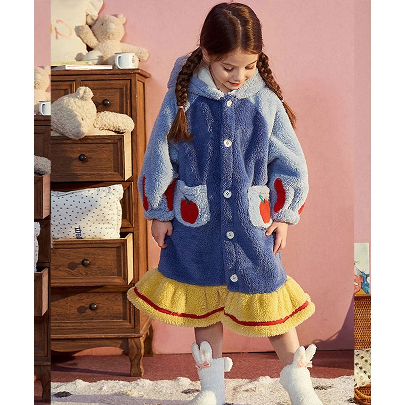 Snow White Children\'s Robes Autumn Winter Thick Nightgown Girls Coral Fleece Home Clothes Loose Cute Lovely Cartoon Pajamas