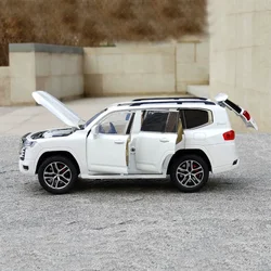 1:24 Simulation Land Cruiser LC300 GR SPORT Alloy Car Model Sound Light Pull Back Toy Off-Road SUV Ornament Vehicle Collection