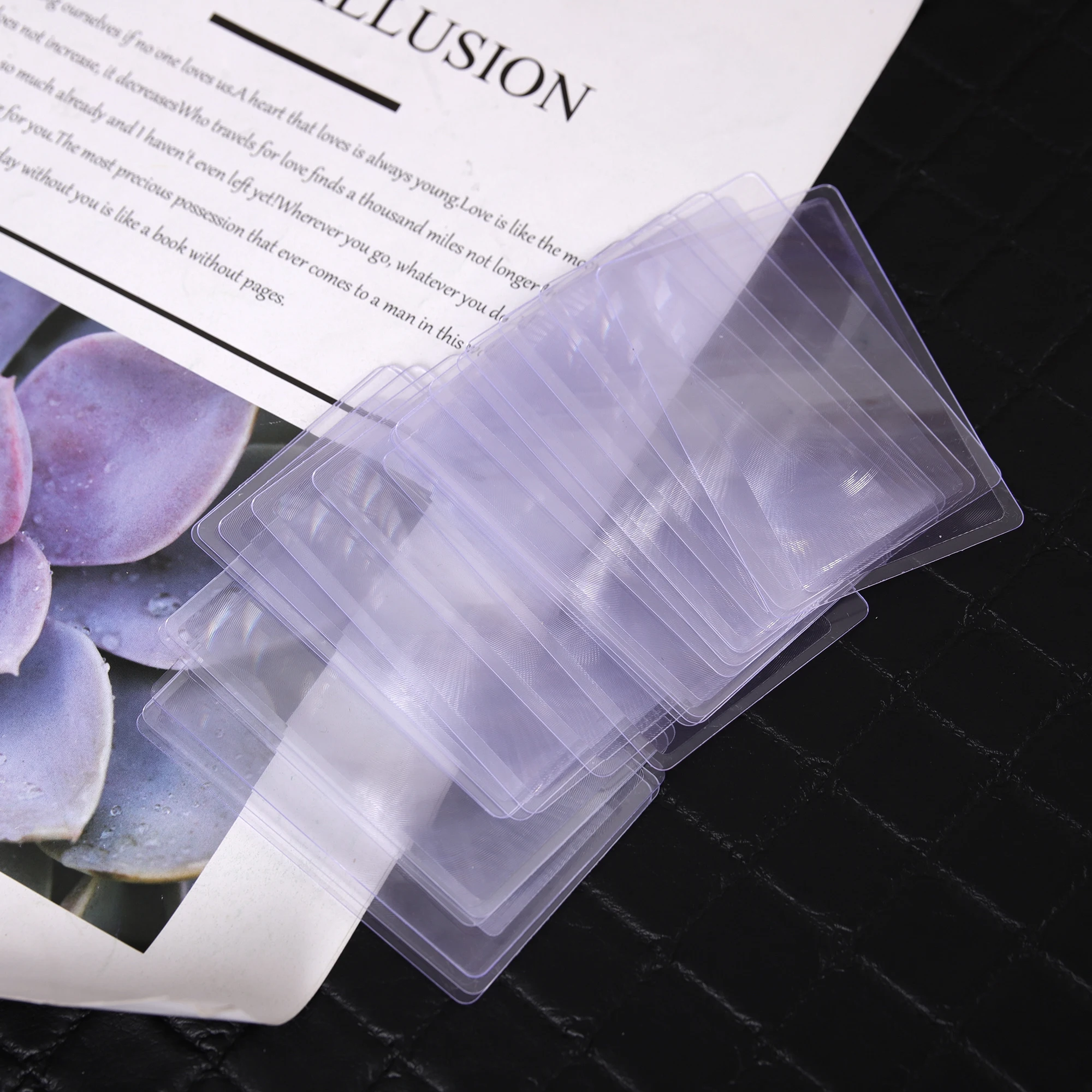 10pcs 3X Magnifier Sheet Ultra-thin Reading Glass Fresnel Lens PVC Transparent Credit Card Size Book Page Magnification