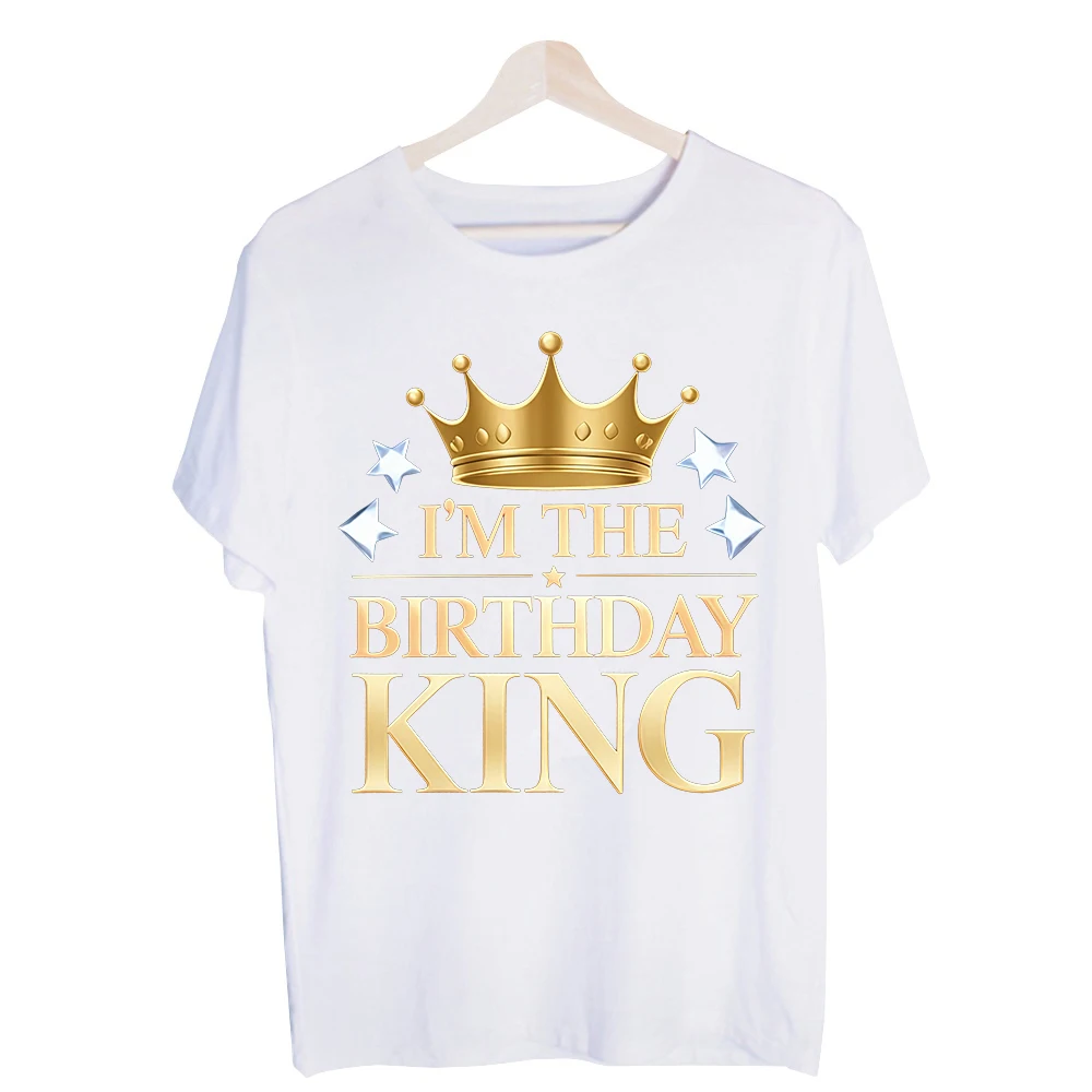 Men's Crown and Stars Typography Print Graphic Tee, Short Sleeve Crew Neck T-Shirt for Birthday Party and Casual Celebrations