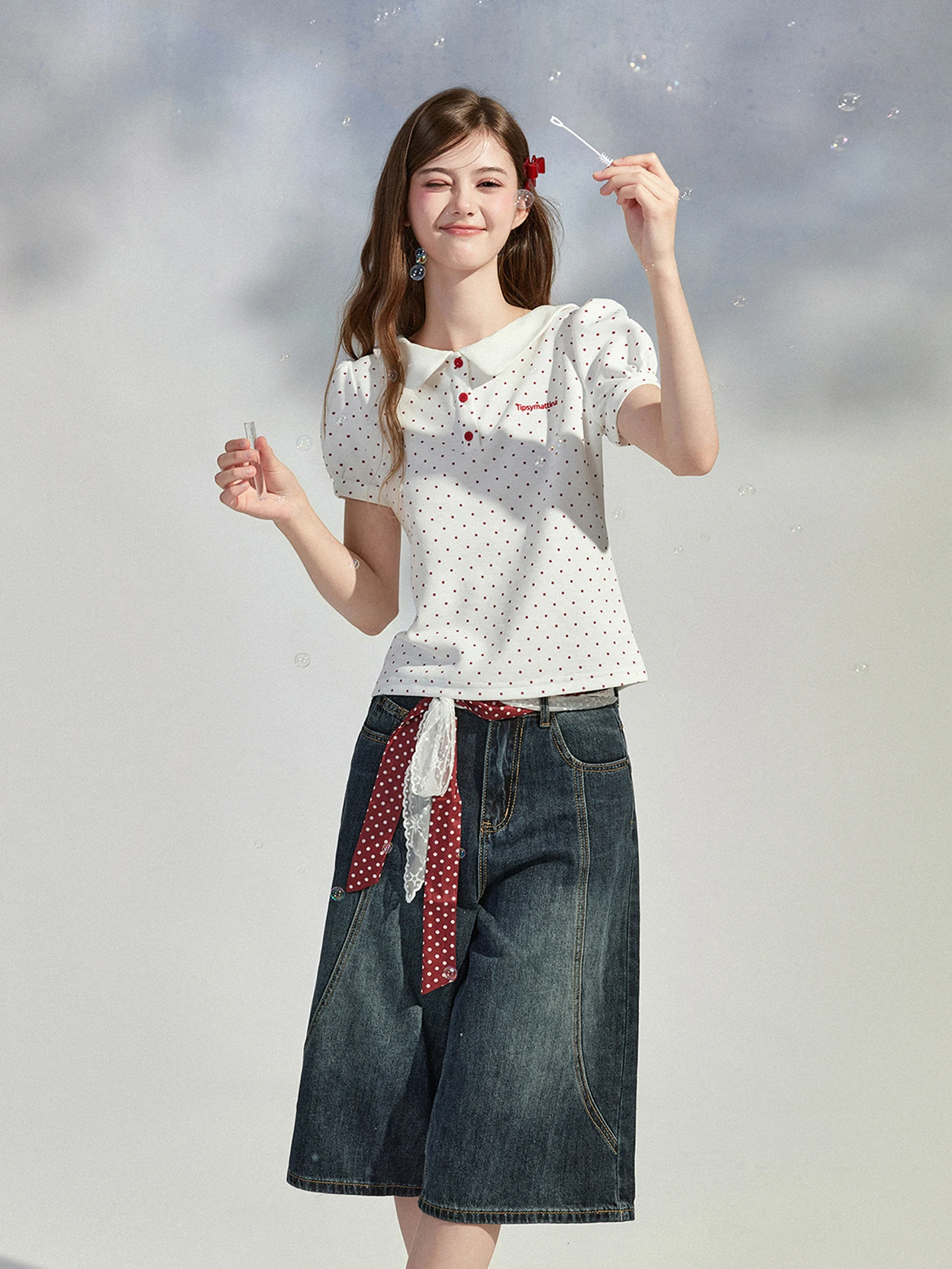 

Женская футболка Tipsymattina Summer 2026 Morning Drunkenn с принтом собак и милым узором в горошек