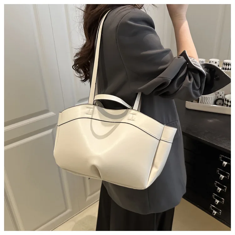 1 Stück Spezialtasche für Damen, große Kapazität, modische Joker-Umhängetasche, neue tragbare Handtasche für Pendler. – Detail 10