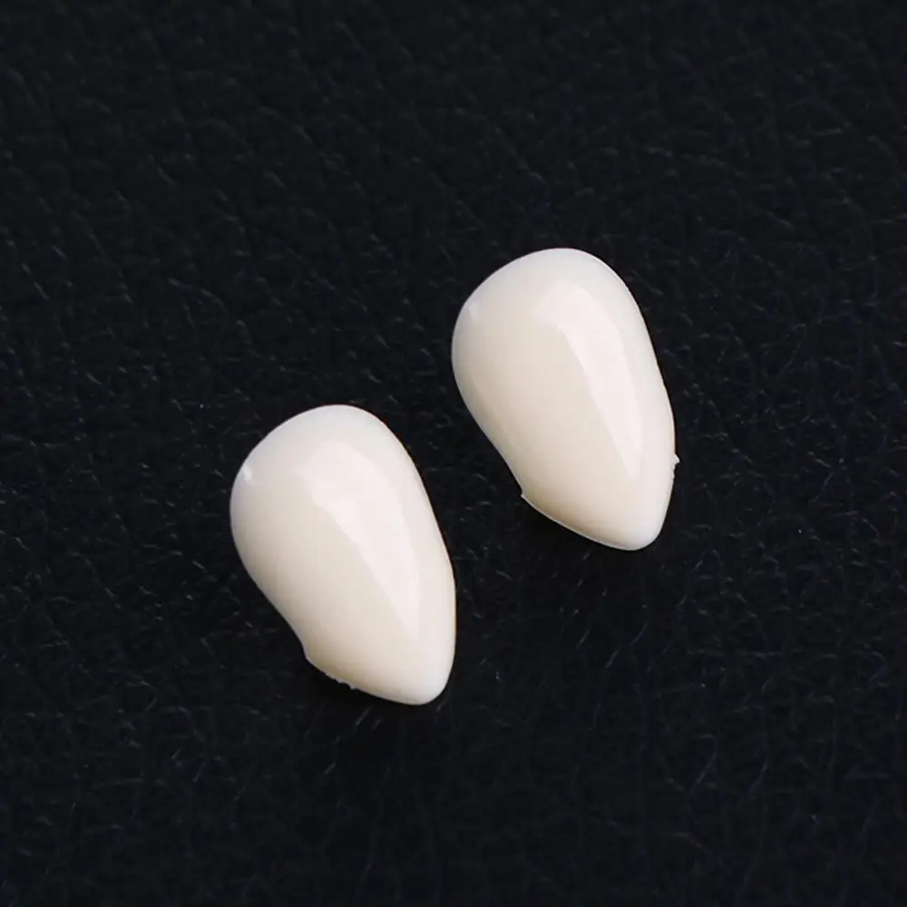 Dentaduras dentárias caninas falsas, adereços para festa de cosplay, presas do diabo, presas de resina seguras, presas de halloween, 2 peças de dentes