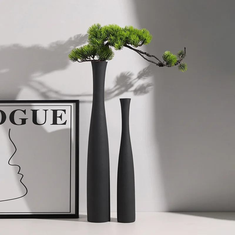 Tall Conic White Flower Vase Bottle Neck Black White Ceramic Slim Bud Vase for Pampas Grass Dry Flower Boho Home Decoration
