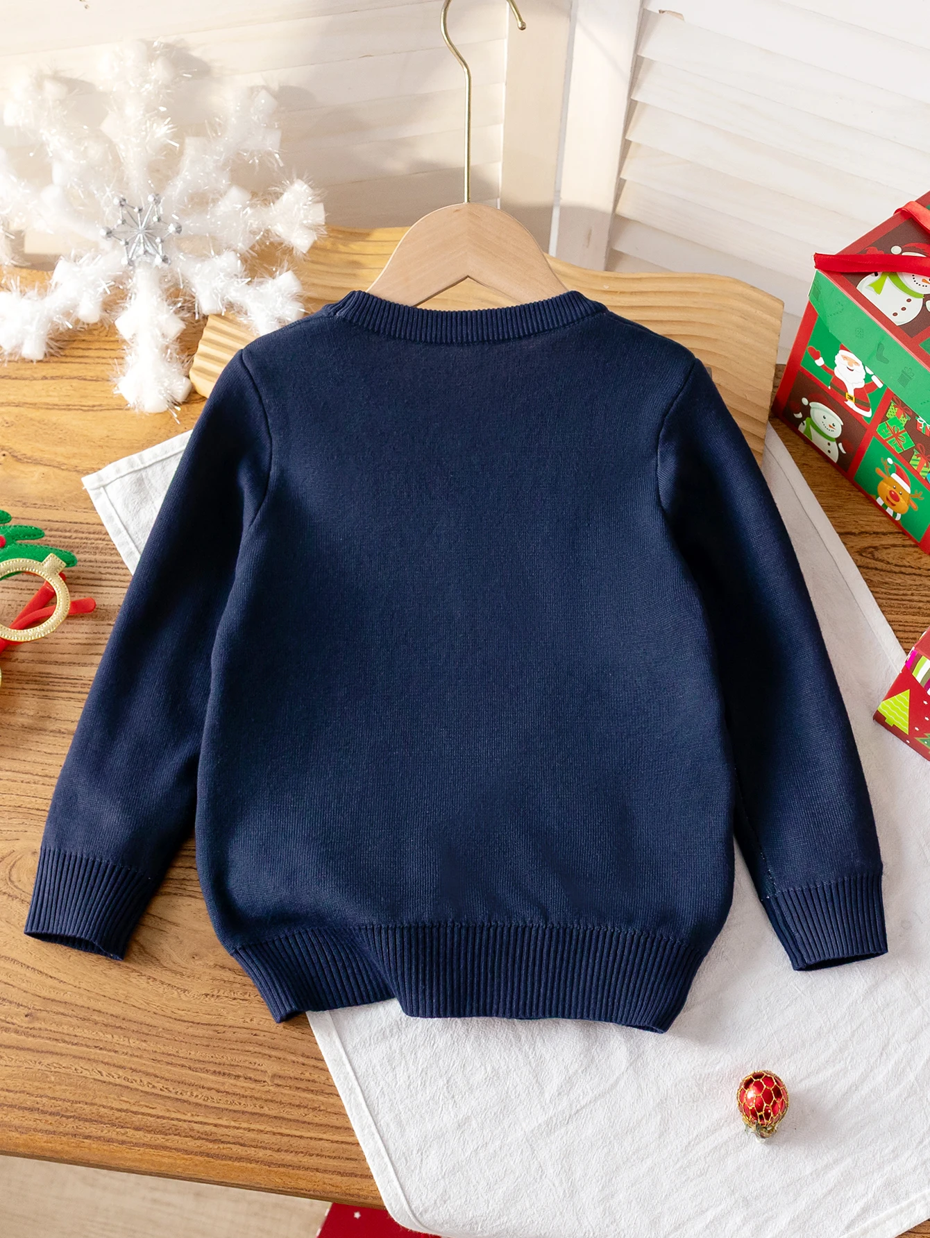 Boys and Girls Cute Style Christmas Furball Snowman Sweater Knitted Pullover Suitable for Christmas, Spring, Autumn, Winter