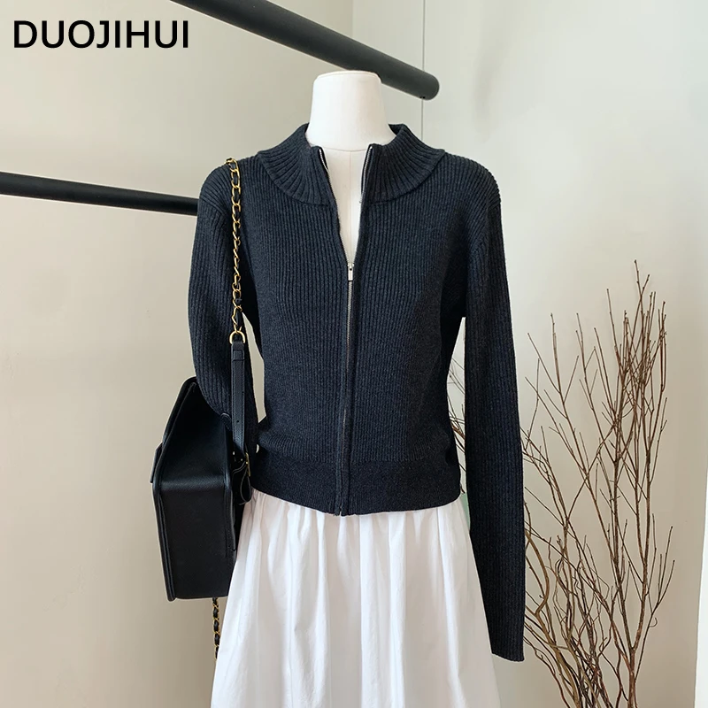 

DUOJIHUI Ins Sexy Classic Striped Slim Female Cardigans Autumn Knit Fashion Zipper Long Sleeve Pure Color Sweater Women Cardigan