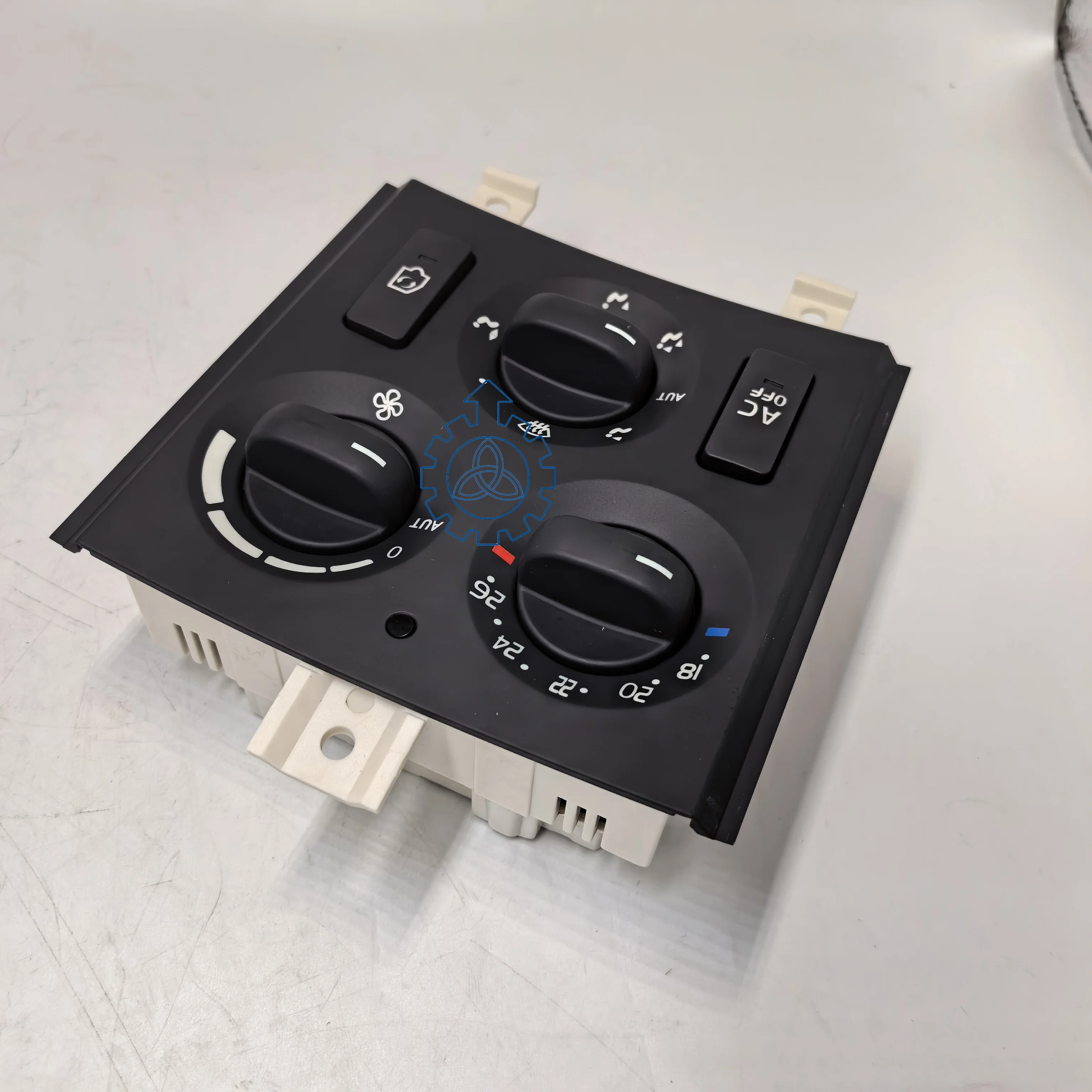 

Truck Air Conditioner Heating Control Unit Combined Switch For Volvo FH12 FH13 OE: 21318121 20508585