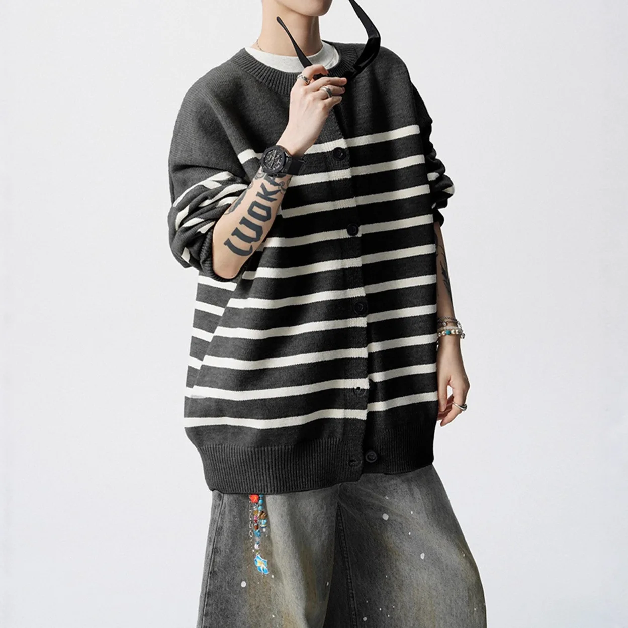 2025 New Academic Style Striped Cardigan Unisex Loose Casual Black White Color Block Versatile Sweater Jacket