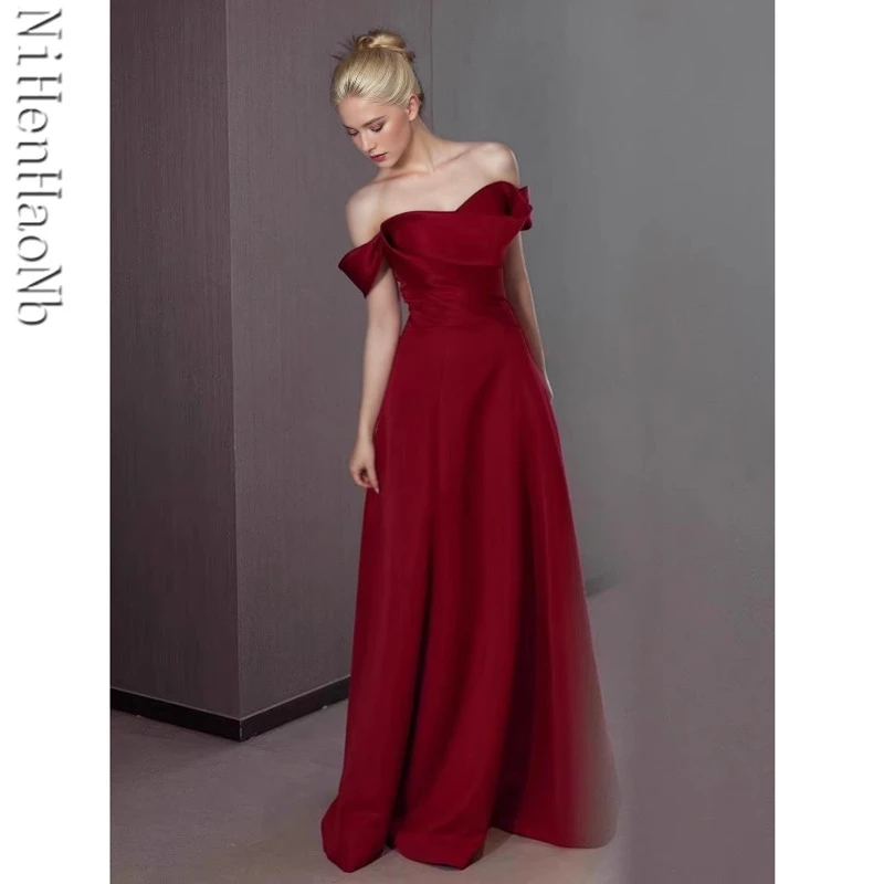 Red Satin Quinceanera Dresses Women Boat Neck Off The Shoulder Evening Dresses Elegant  A-Line Cocktail Gown