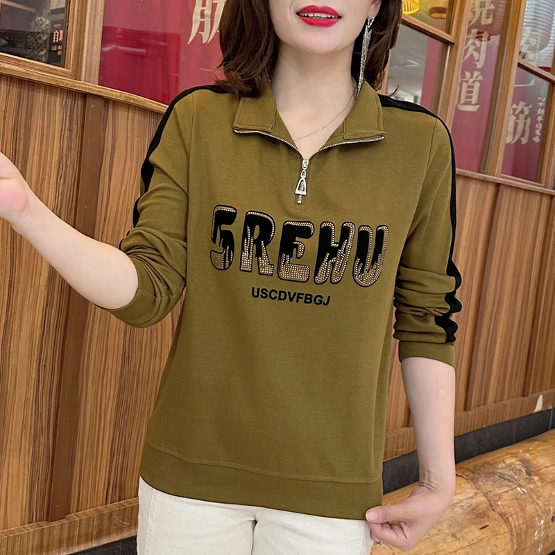 Mode Stehen Kragen Zipper Gedruckt Brief T-Shirts Frauen Kleidung 2024 Herbst Winter Neue Lose Beiläufige Tops Pendler T Shirt