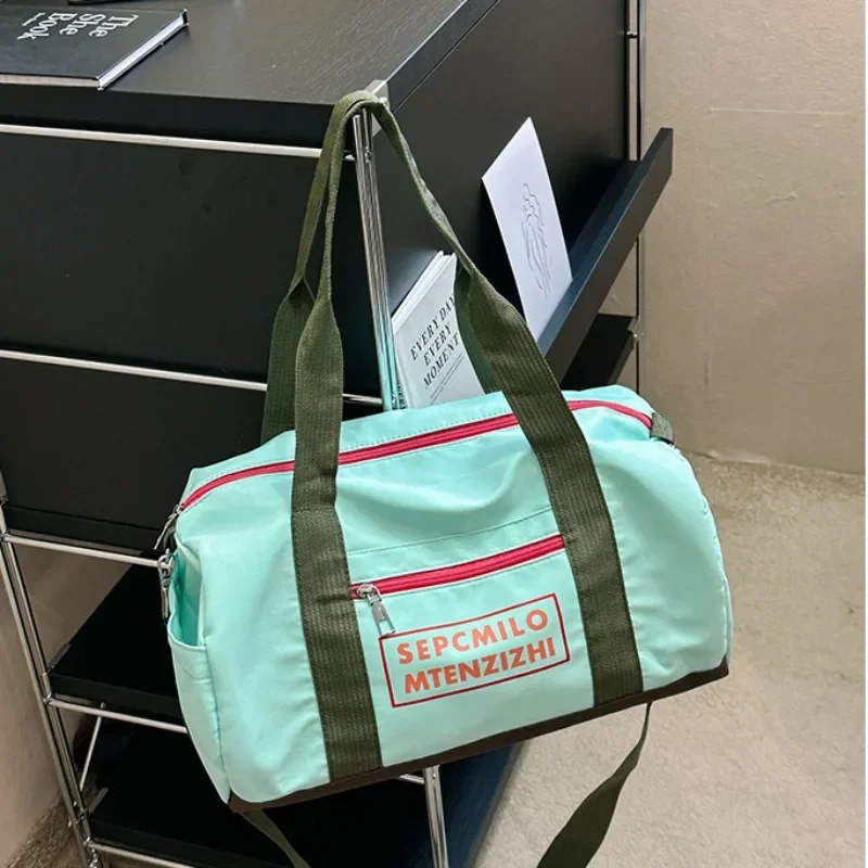 حقيبة رياضية للصالة الرياضية للنساء لمسافات قصيرة حقيبة سفر كاجوال للفتيات حقيبة كتف كروس للياقة البدنية وحقائب اليوجا #3