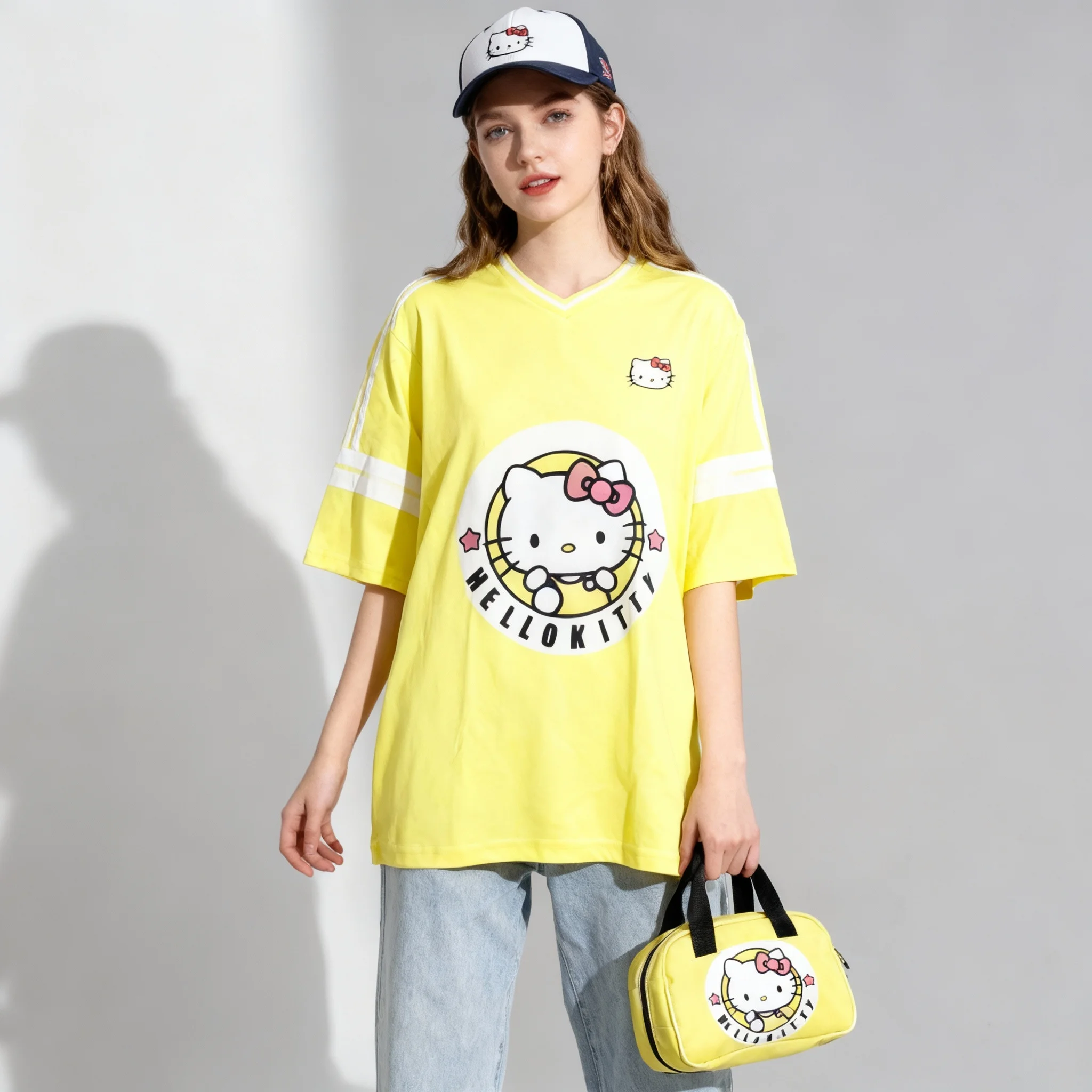 2026 سانريو الأسرة مرحبا كيتي سلسلة تيشرت رياضي حلو ورائع الشارع الأمريكي تيشيرت صيفي المرأة الكبار حجم كبير قمة جديدة