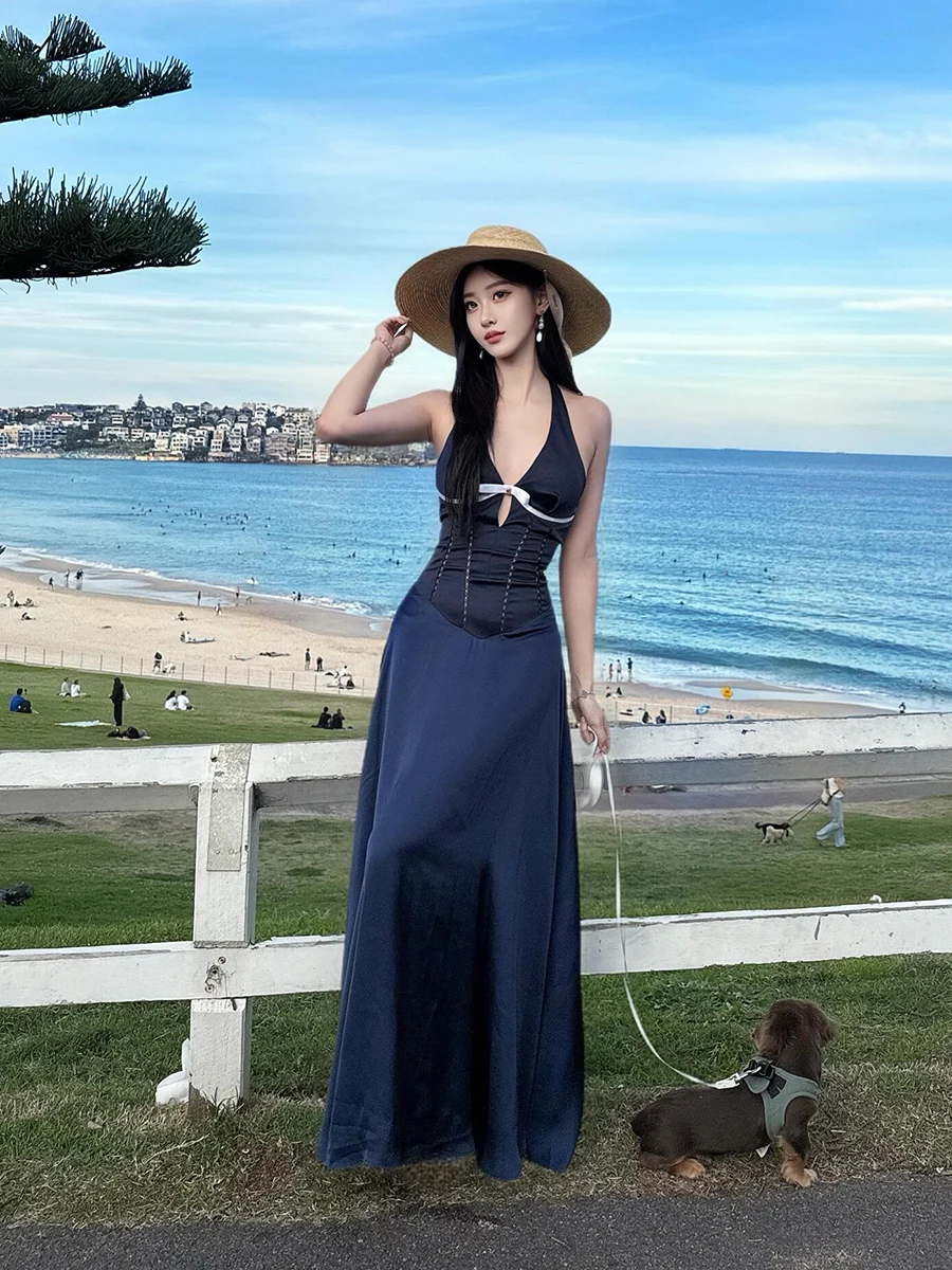 Reddachic arco mergulhando feminino maxi vestido longo cetim azul marinho com tiras halter oco decote em v sem costas formal vestido de festa de baile