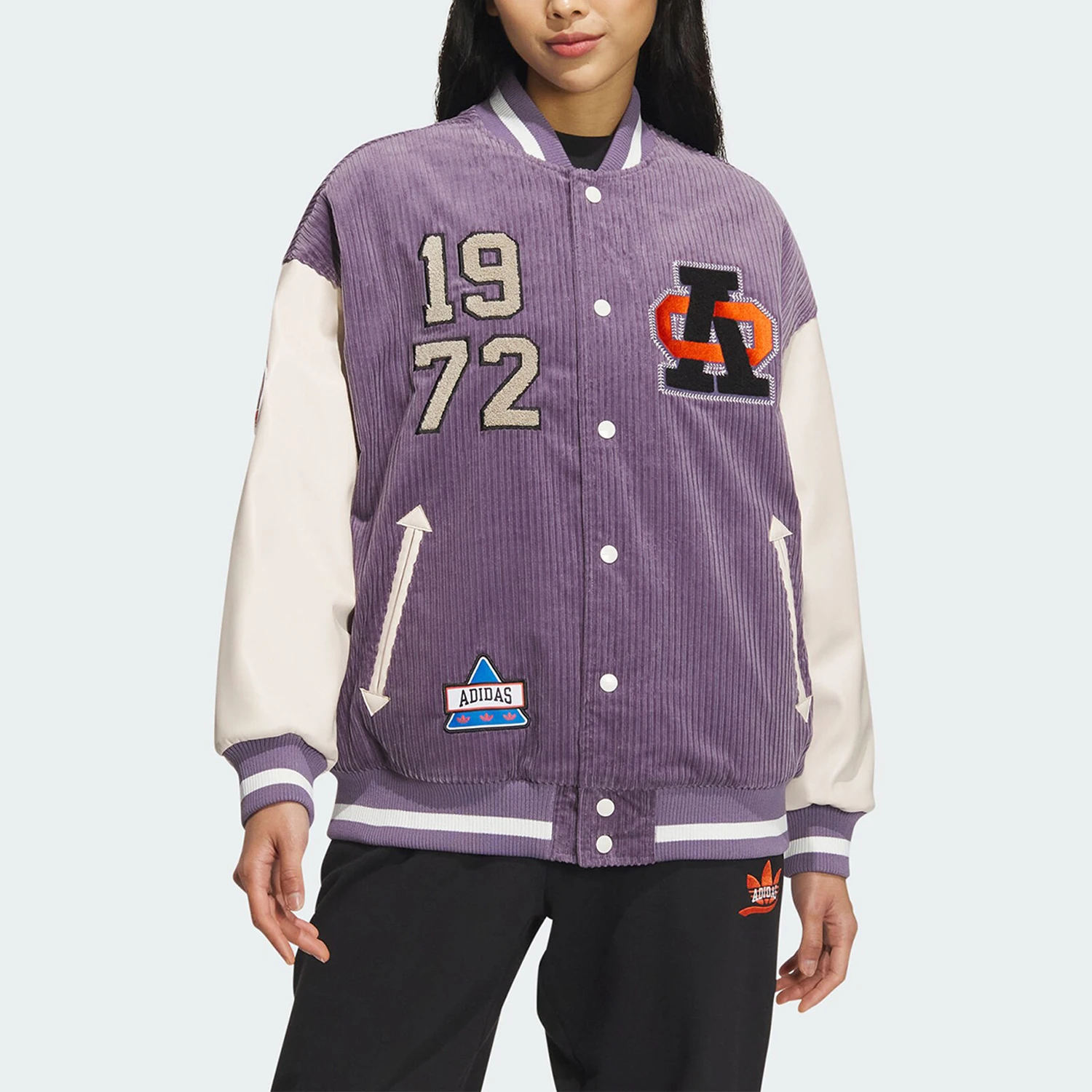 

Adidas Натуральная зимняя новая женская модная куртка в стиле ретро IN1080