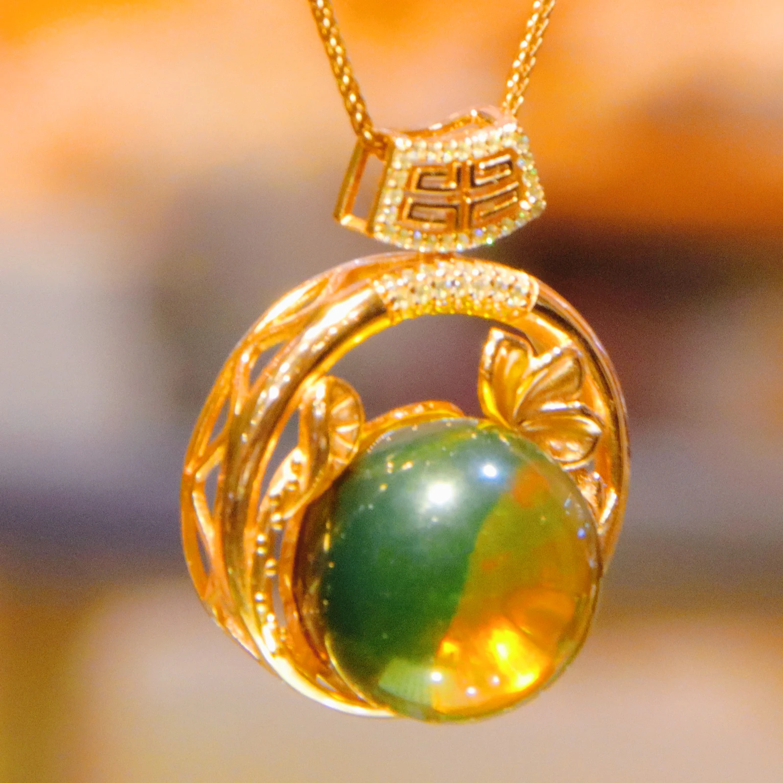 

Natural blue amber pendant, sterling silver hollow cage 17mm pendant, S925 silver necklace, suitable for women