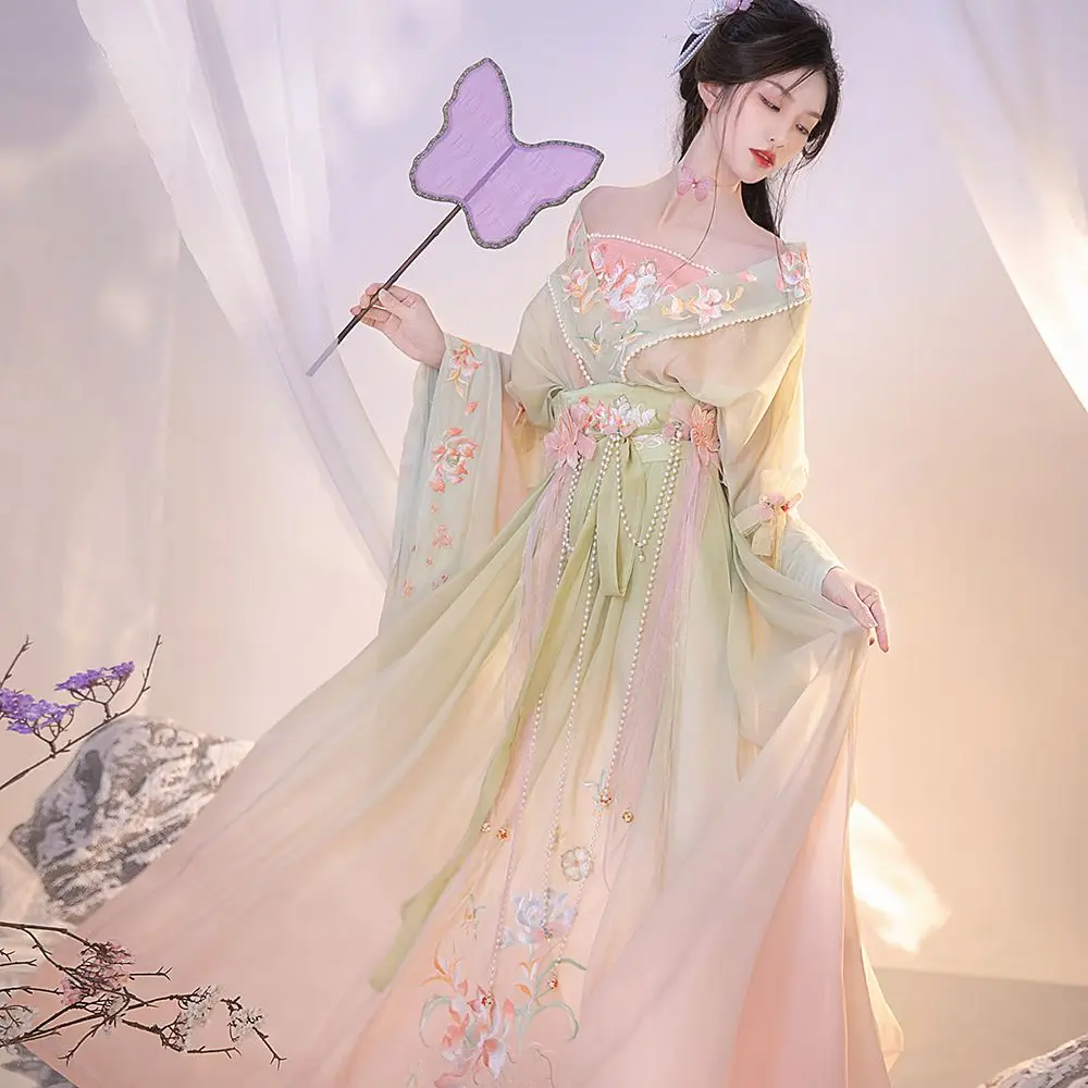 Autentico Hanfu da donna made in Wei, Jin, Dynasties del sud e del nord