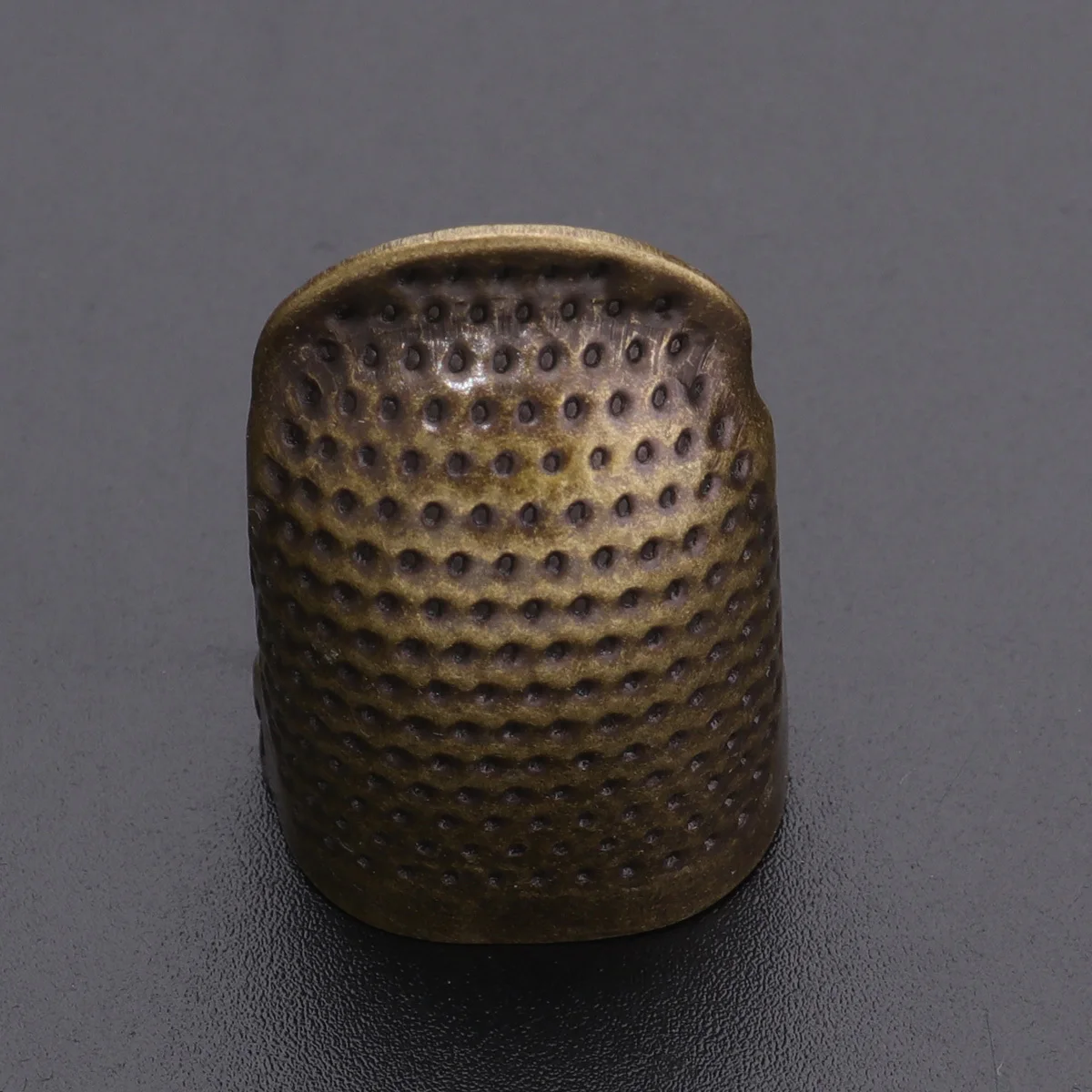 

Vintage Copper Thimble Ring Adjustable Dimpled Surface Sewing Finger Protector For Canvas Repair Diy Craft Tool