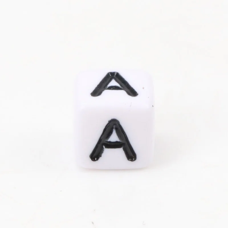 Cuentas sueltas de acrílico para fabricación de joyas, cubo con letras del alfabeto en blanco y negro, 6mm, 100 piezas, gran venta al por mayor