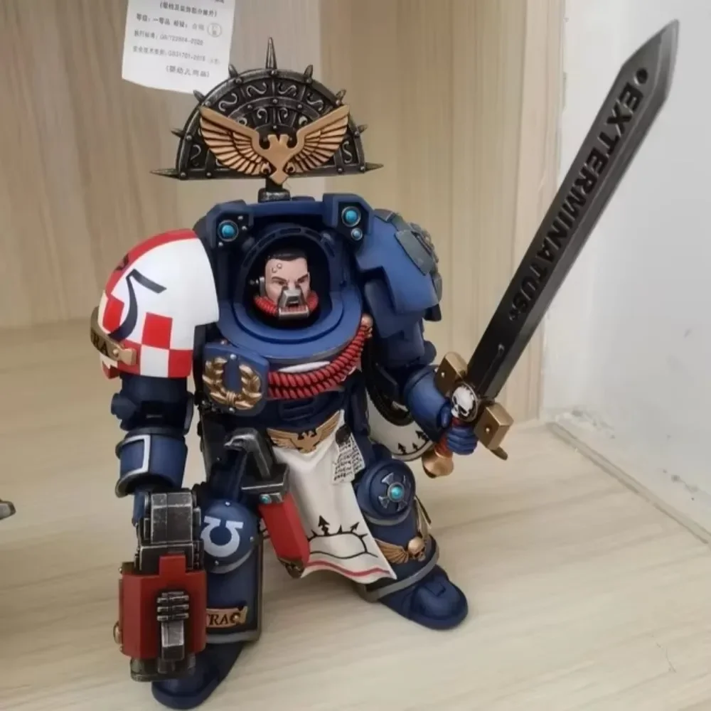 [EM ESTOQUE] JOYTOY Warhammer 40k 1/18 Figuras de ação Ultramarines Terminator Capitão Coleção Brinquedos militares para jogos Modelo de anime