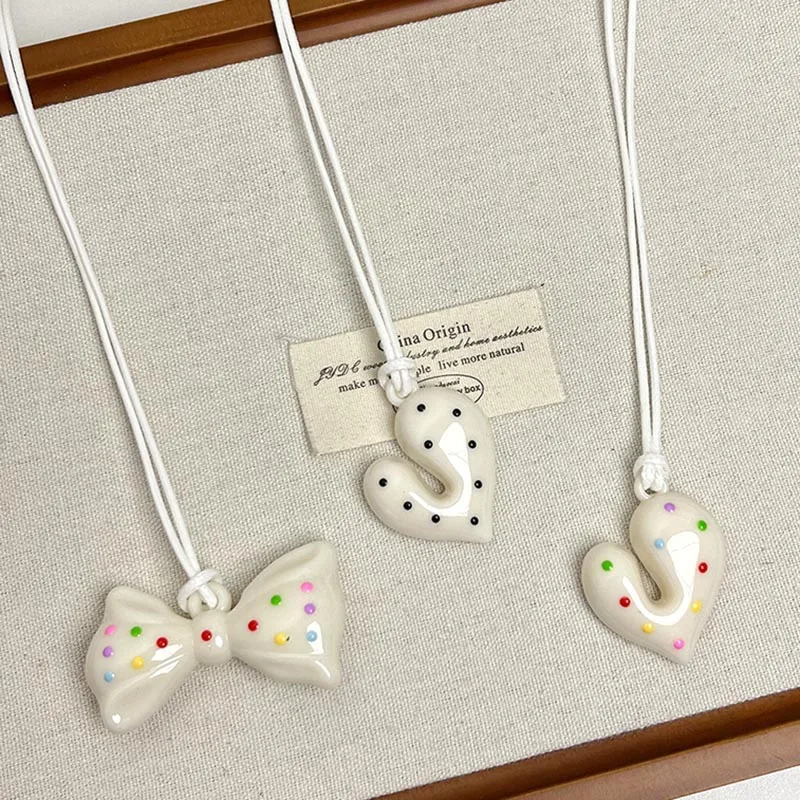 Sweet Cute Hand Drawn Colored Dot Bow Heart Pendant Necklace for Women Summer Long Rope Chain Hanging Casual Love Accessories