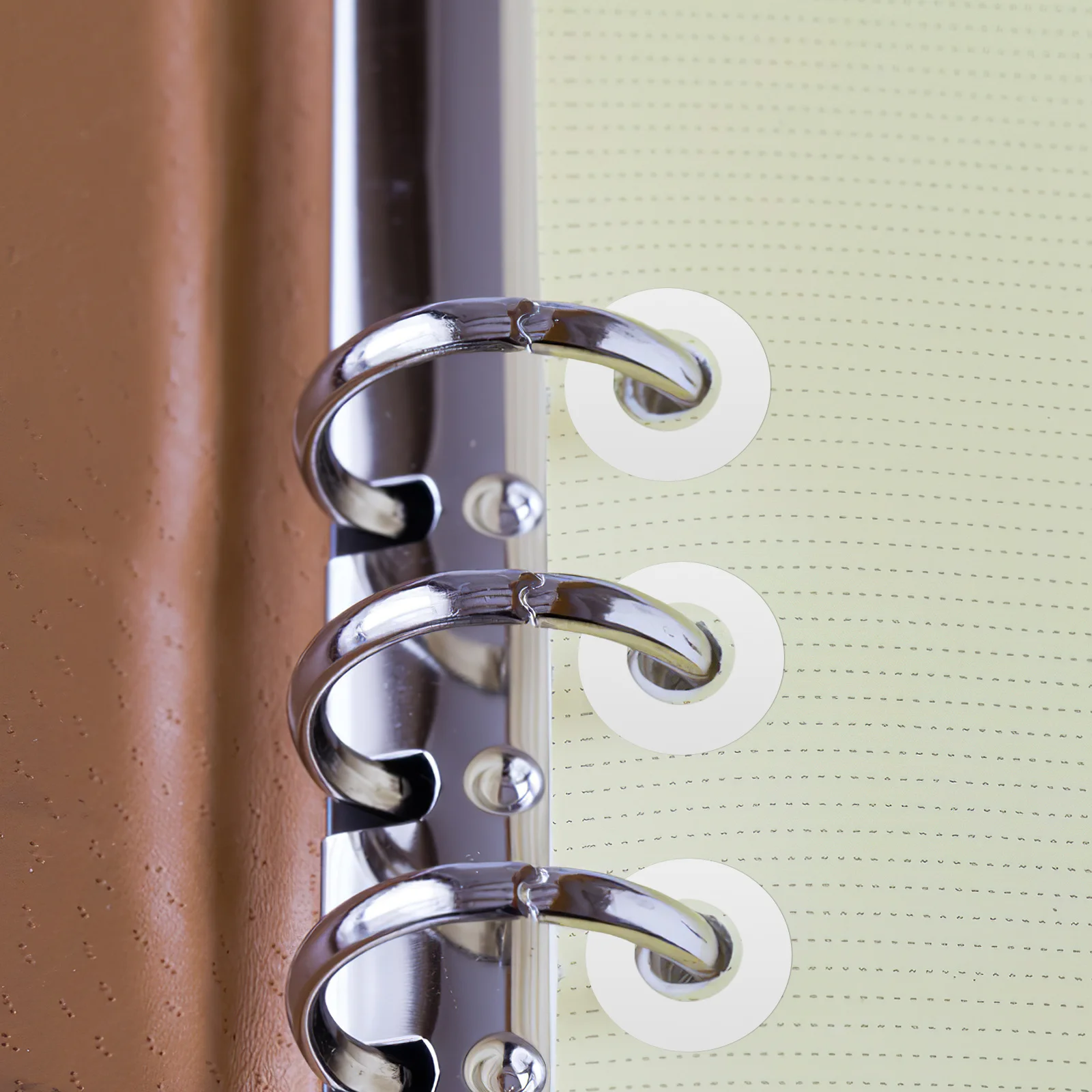 

2000Pcs Reinforcement Stickers for Hole-Punched Pages Stable Adhesion Compatible with Most Loose-Leaf Papers Easy Use