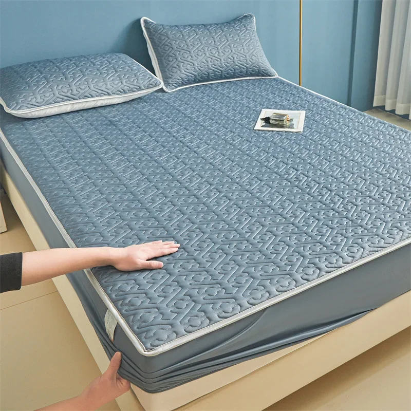 

Thai Latex Ice Silk Mat Summer Three-piece Set Washable Folding 1.8m Bed Single Air-conditioned Soft Mat