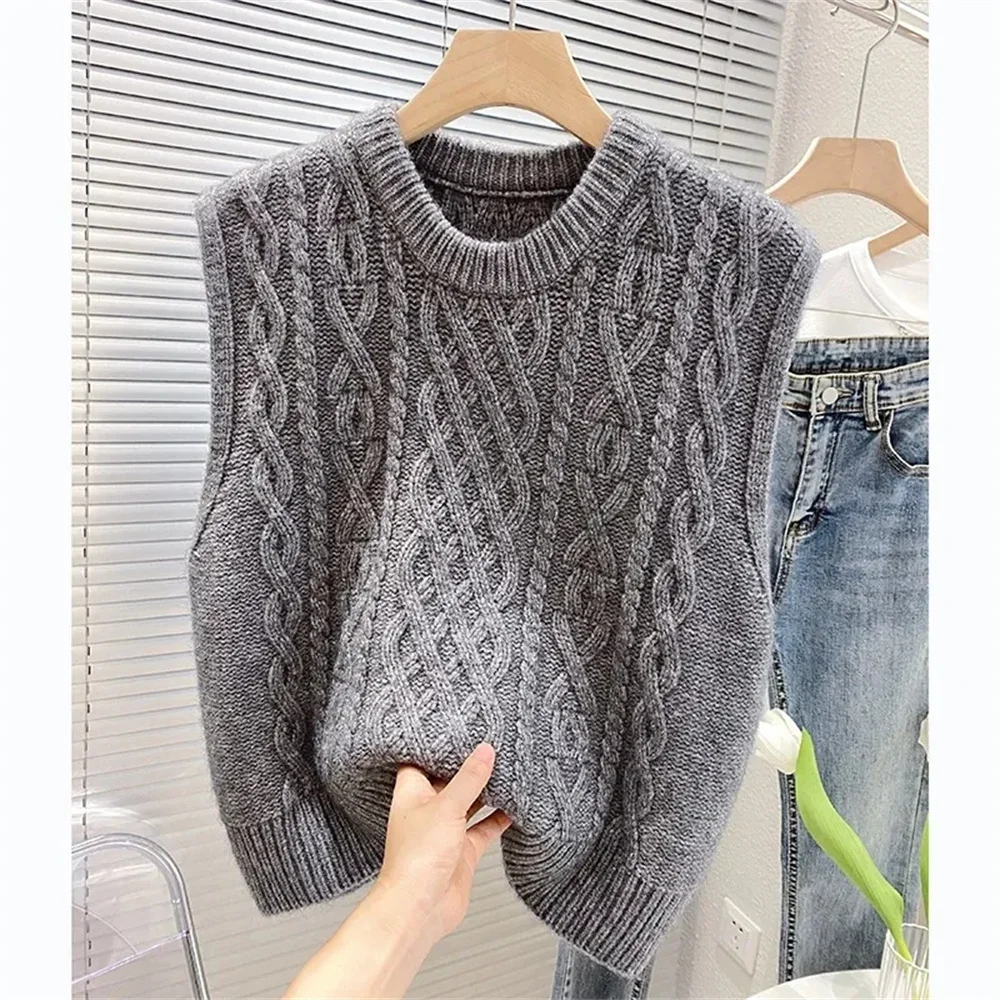 Spring Autumn Twist Knitted Loose Sleeveless Pullover Korean Fashion Women\'s Sweater Vest New Leisure Sleeveless Knitted Vest