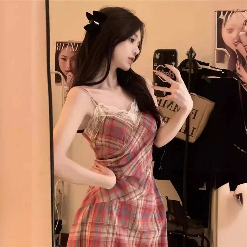 

Lace Trim Plaid Strap Dress Women2025Summer New Sweet Retro Waist-Cinching Slimming Sleeveless Long Dress