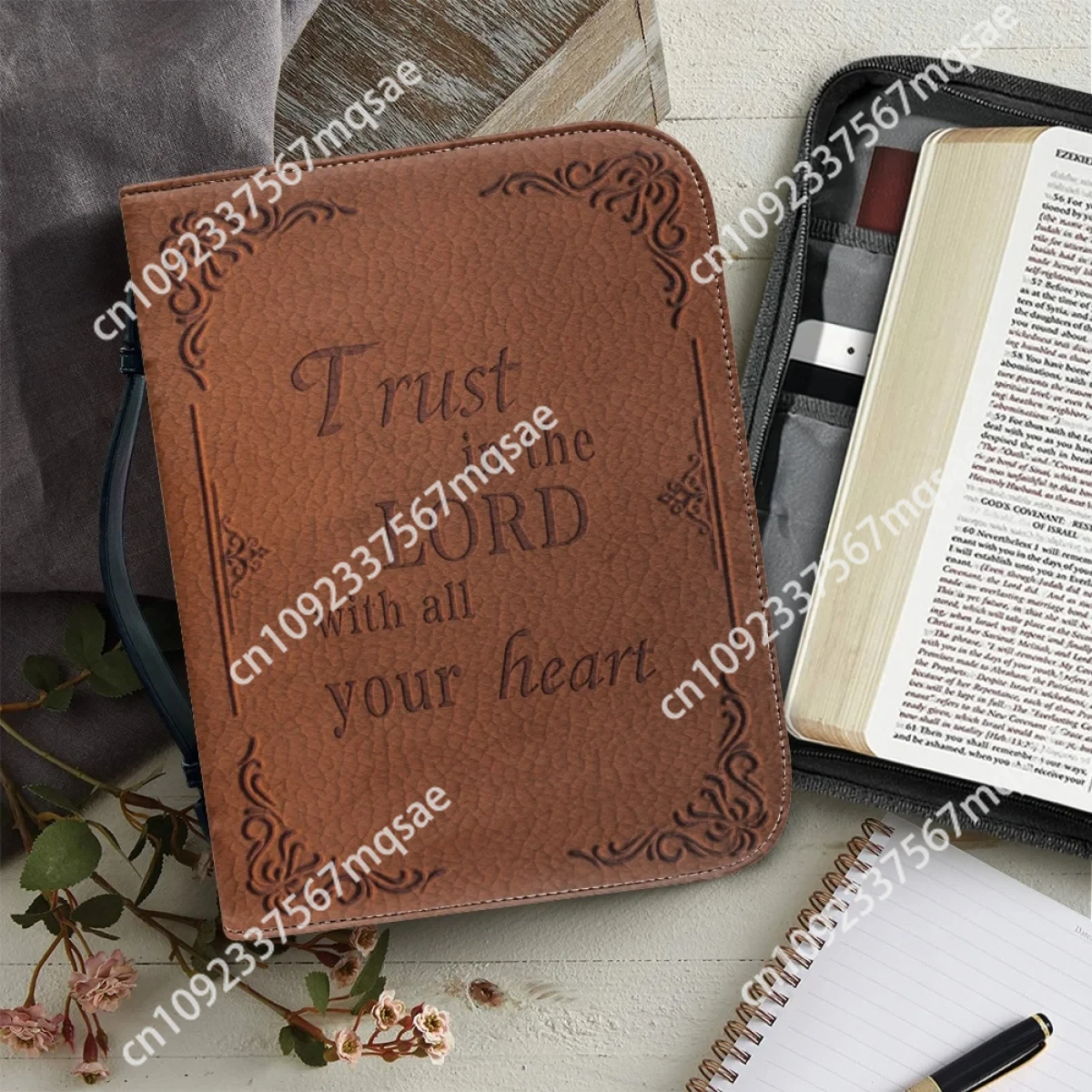 

Women's Handbags Portable Bible Storage Bags Fashion New Leather Bible Verse Printing Zippered Handle Church Bible Bag Cover