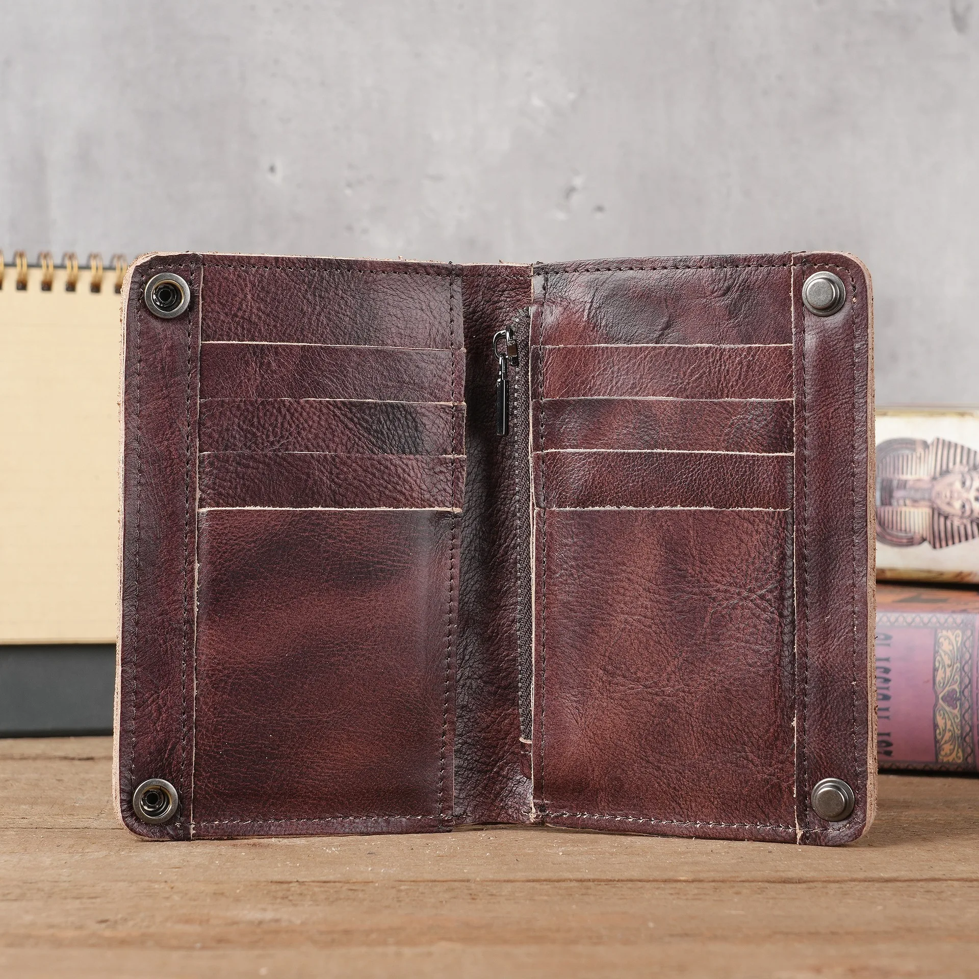Genuine Leather Wallet for Men,Vintage Short Bifold Purse with Reinforced Stitching,Perfect Gift for Father, Husband & Boyfriend