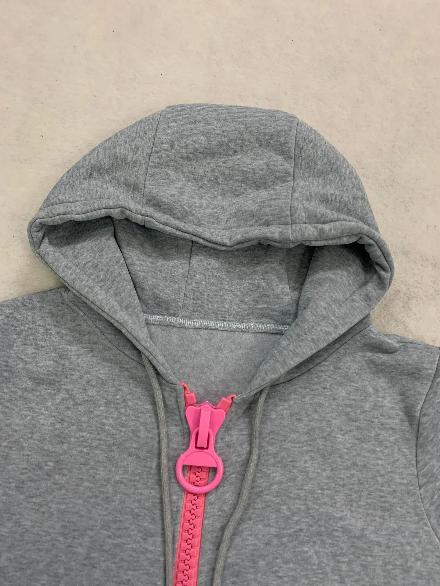 Y2K Großer Reißverschluss Farbblock-Slim-Fit Hoodie Lässiger Einfarbiger INS Street Trend Top Großhandel Personalisiert – Detail 8