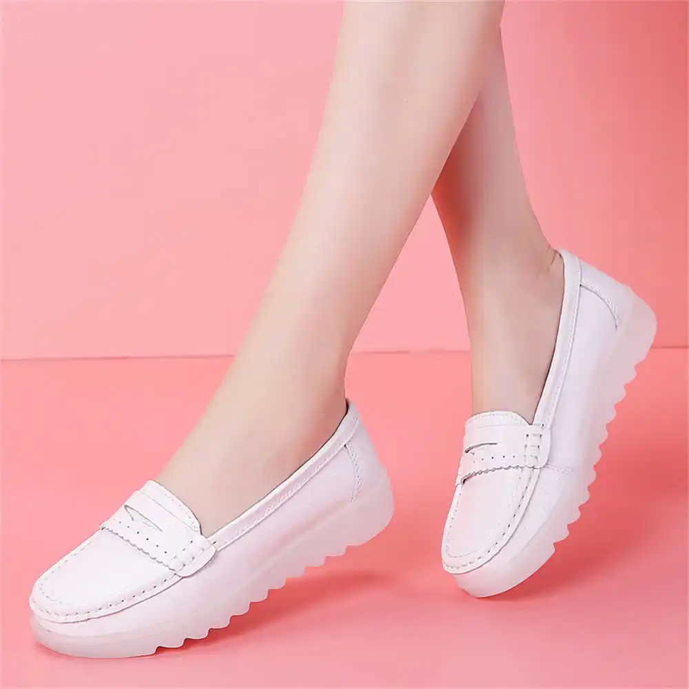 Mocacinnes Mocassin Purple Shoes Womens Hiking Boots Shoes Husband Sneakers Sports Low Cost 2025 Sapa High-level Premium