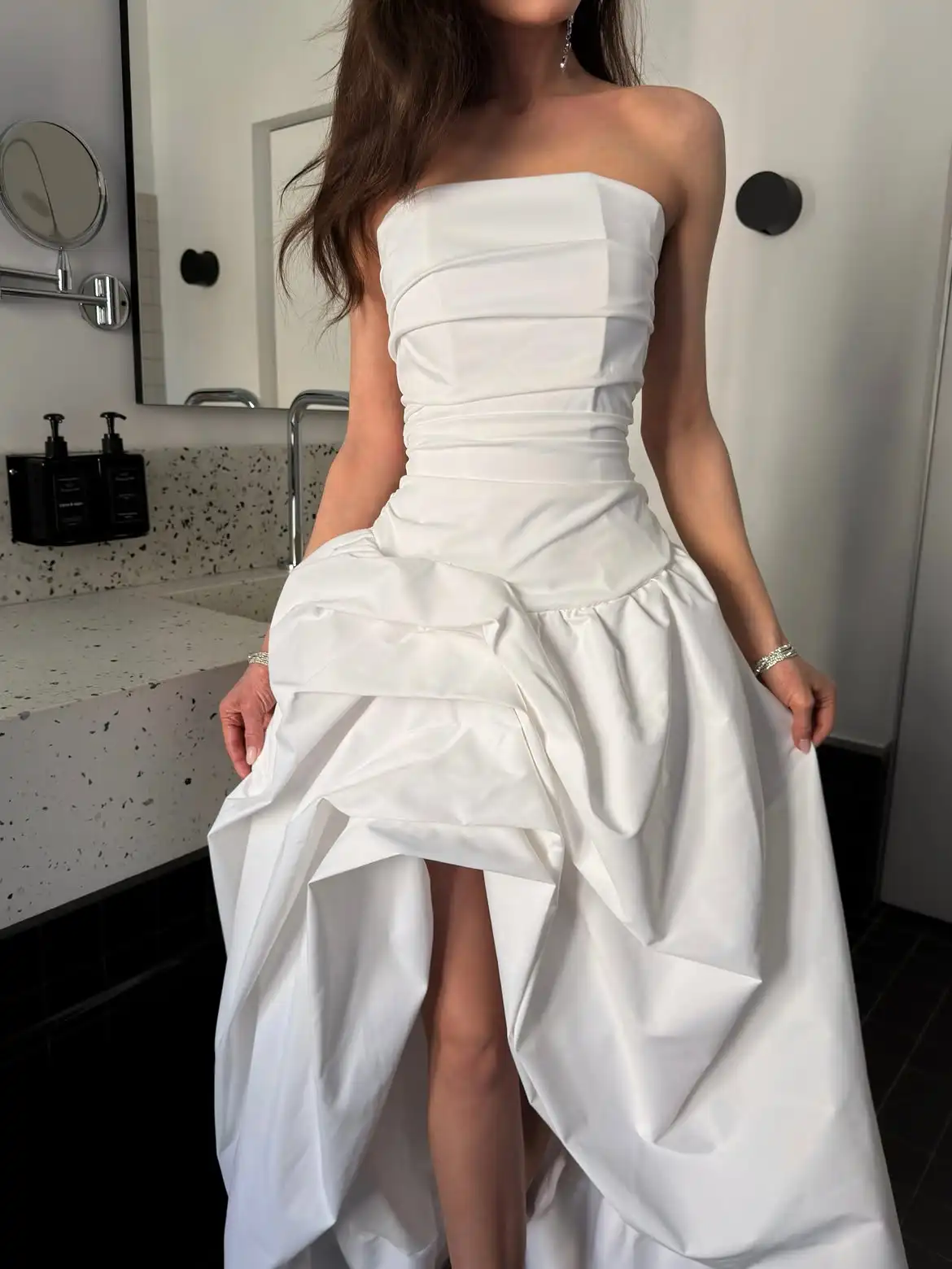 Women's Formal Evening Gowns White Strapless Ruched High Slit Lace Up Draped Maxi Elegant Wedding Party Evening Dresses