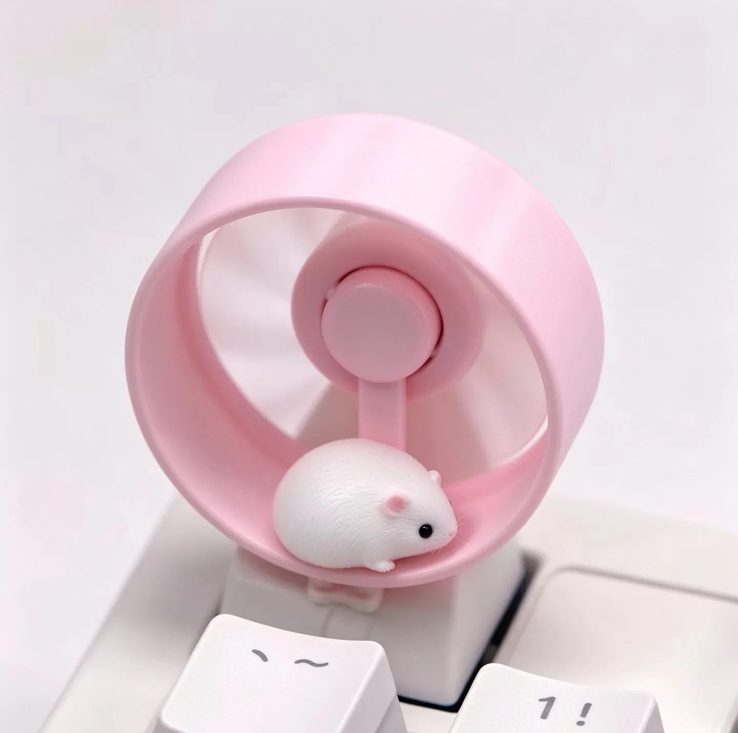 Hamster Wheel Artisan Keycap Cute Pet Decorative Keycap  DIY Backlit Keycaps for Pc ESC Anime Gift Gaming Custom