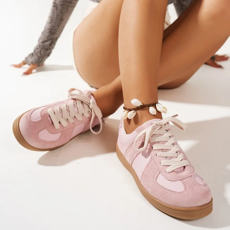 Women Sneakers new Fashion Round Toe Casual Lace Up Shoes for Women Patchwork Retro Outdoor Flat Sneakers Women Zapatos De Mujer