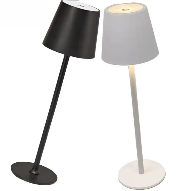 

Modern Dimmable USB Charging Light Home Bedroom Light Emitting Diode Desk Lamp Touch Metal Desk Lamp