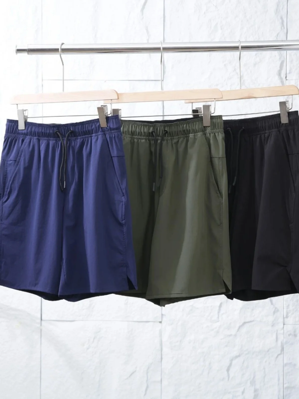 

Легкая Qui-Dry дышащая ткань для улицы, мужская эластичная талия, спортивная повседневная одежда, новинка лета, Sle Faion Urban Pure...