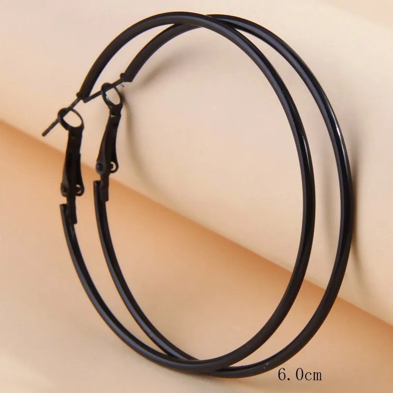 Fashion Punk Style Black Hoop Earrings Geometric Shaped Hoop Earrings Fashion Jewelry
