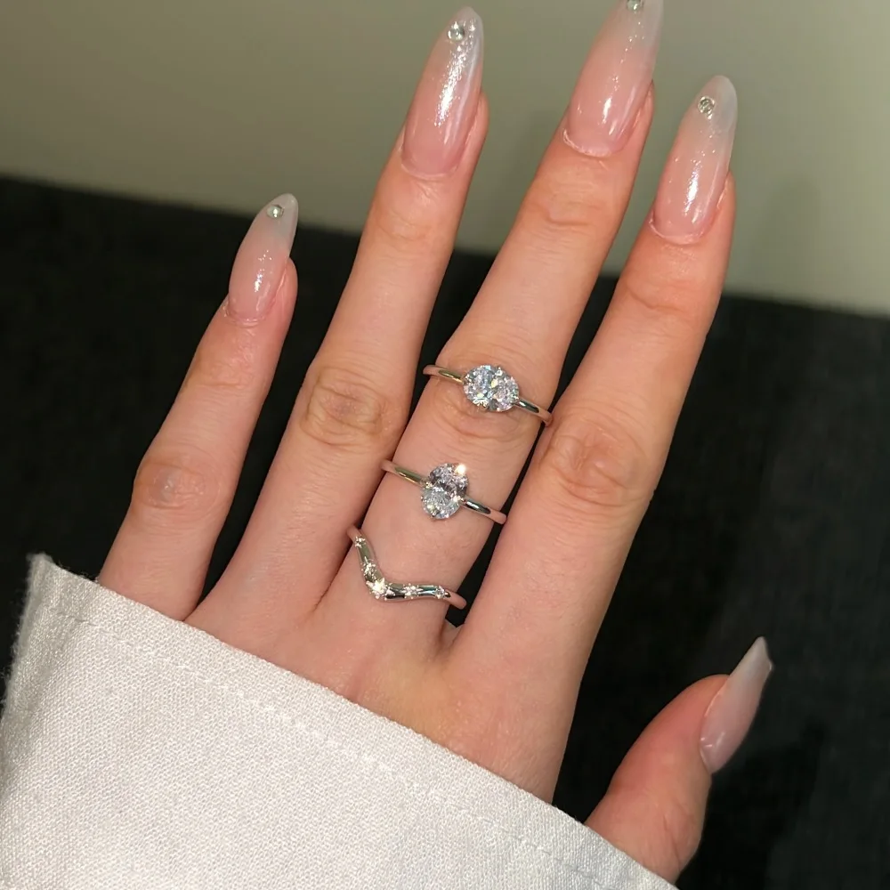 

1.5CT Oval Cut D Color Moissanite Rings for Women Girl 925 Sterling Silver Plated 18K Gold Lab Diamond Wedding Band Jewelry Gift