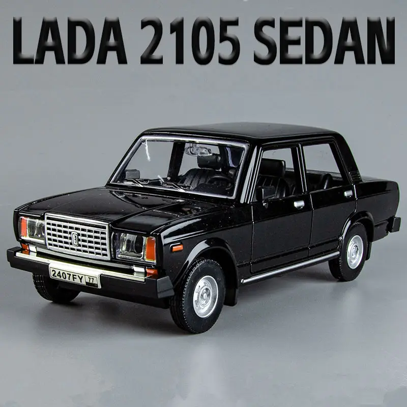 1/24 LADA 2105 SEDAN Alloy Classic Car Model Diecast Metal Vehicle Car Model Sound and Light Simulation Collection Kids Toy Gift